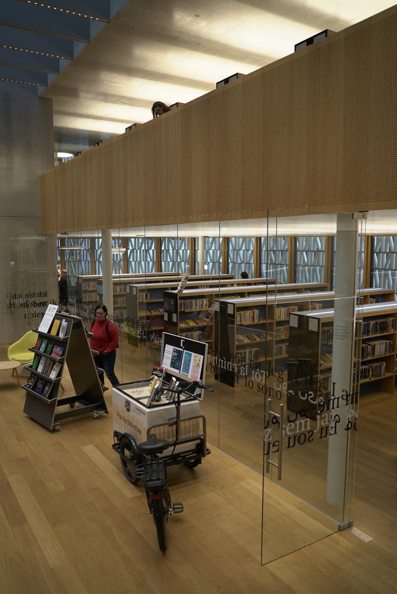 Innenbereich der Stadtbibliothek Dornbirn